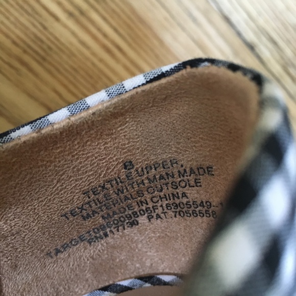 Cute monochrome gingham pointy flats - Picture 5 of 6